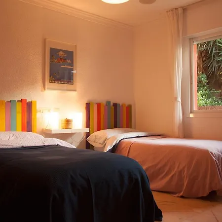 La Casa Roja Tropical فندق مبيت وإفطار